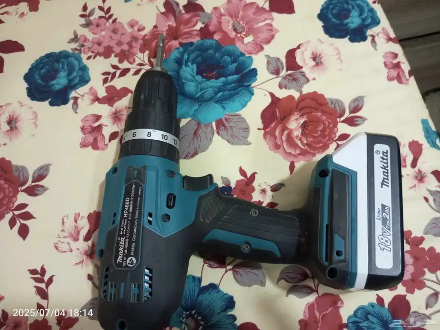 Makita drill for sell contact me 2