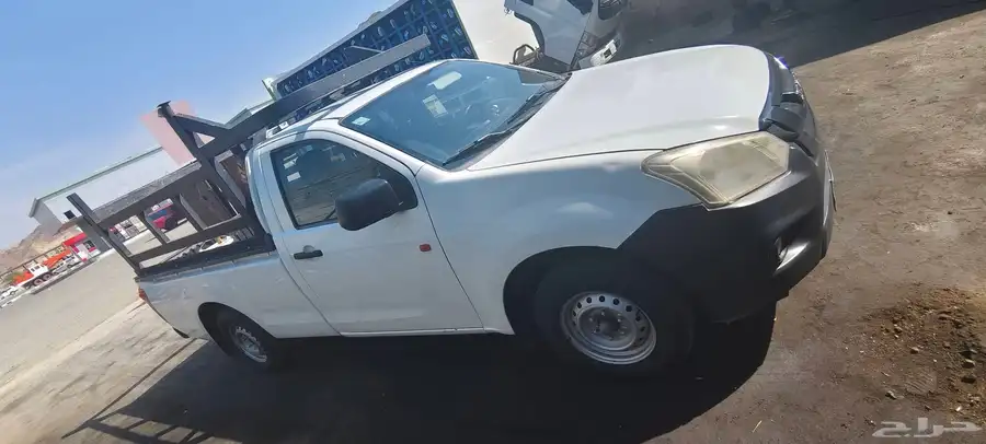 Isuzu 2016 modal 0