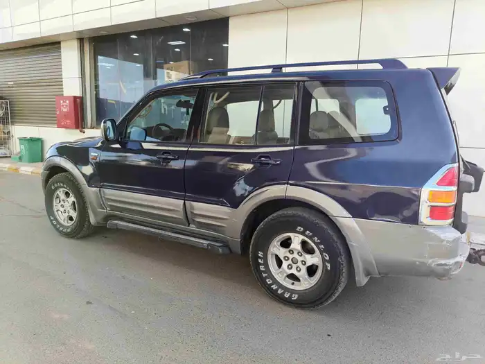 ميتسوبيشي باجيرو فل كامل للبيع السوم 12500 7
