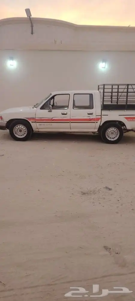 هايلوكس نظيف جدا مكيف طاره هواء 0