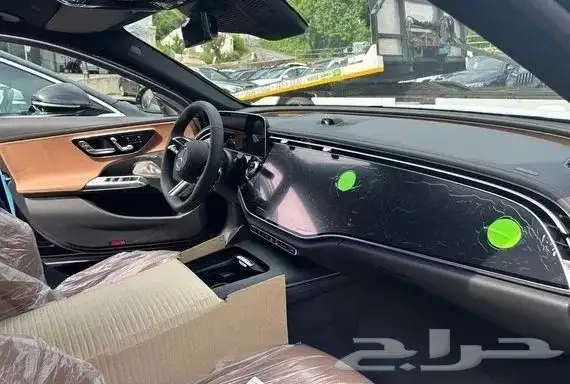 مرسيدس-بنز E300 AMG Line 2024 استيراد من كوريا 7