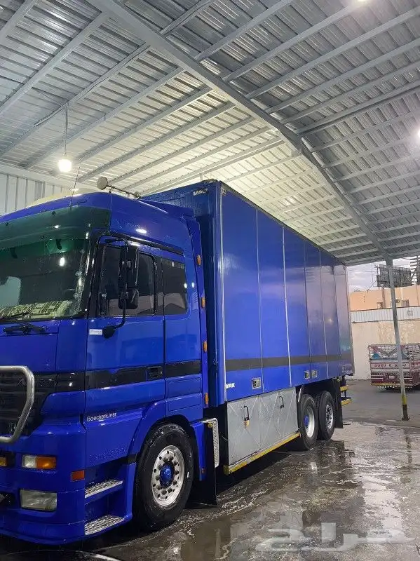 لوري سكس للنقل 8متر 0