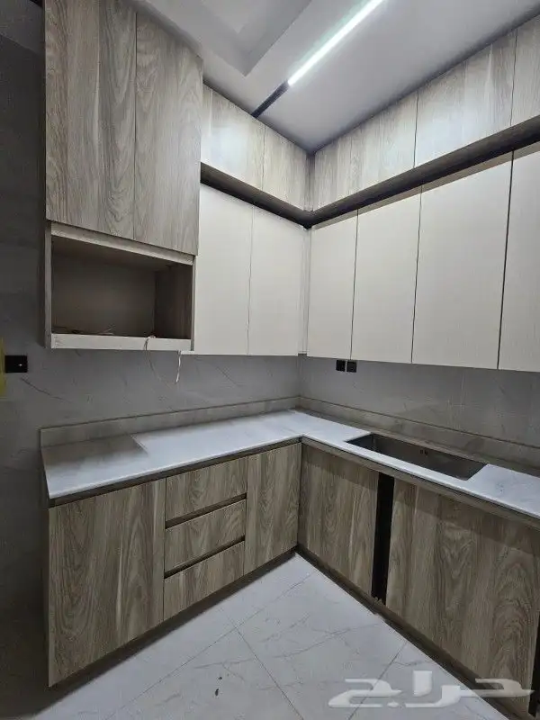 منجز الوعد للديكور و المطابخ خشبية والخزائن 24