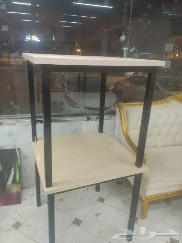 14 كرسي واربع طاولات متر في متر 1
