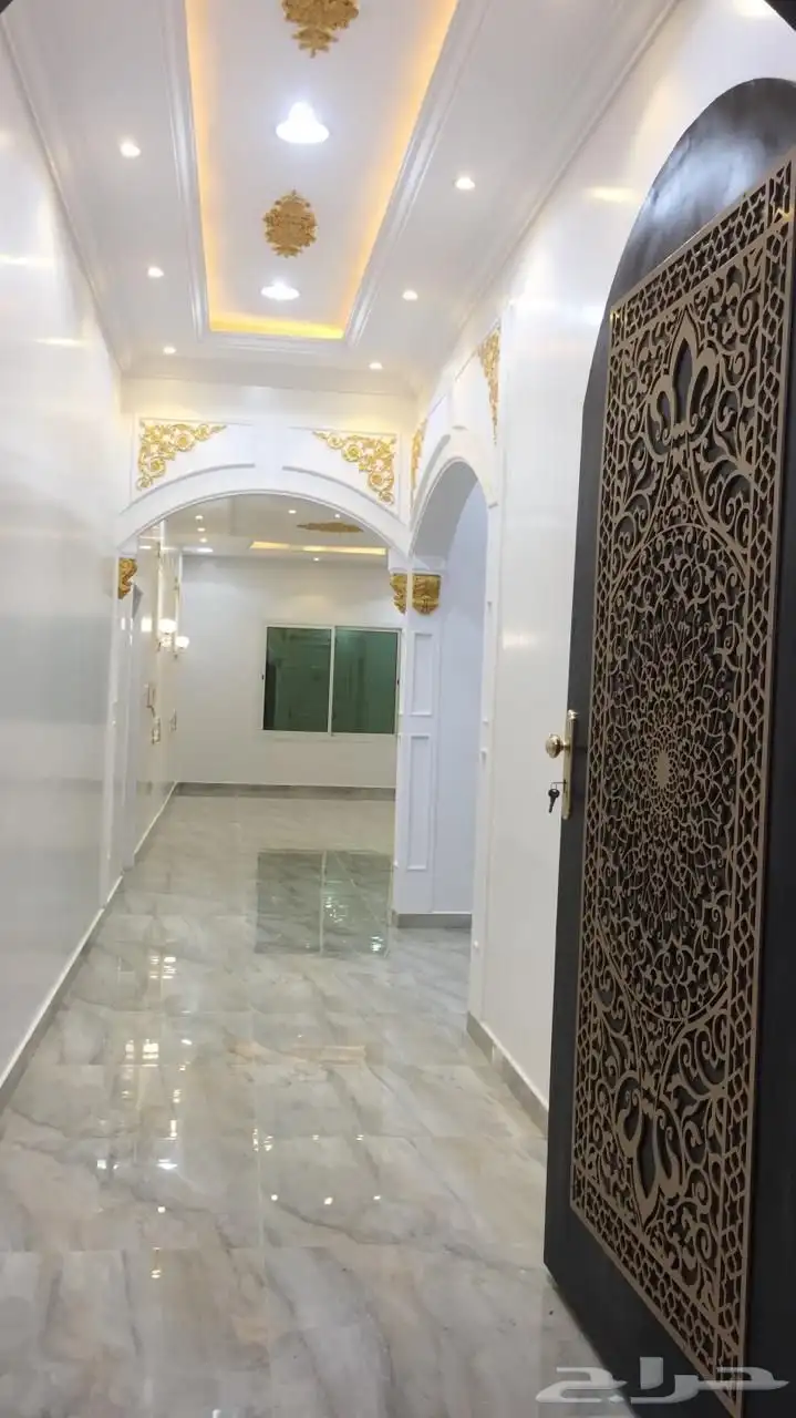 للبيع فلة في المهدية زاوية 4