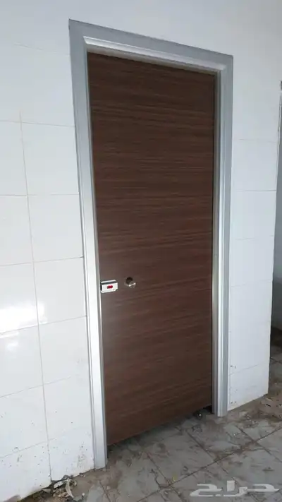 قواطع حمامات الفينوليك 2