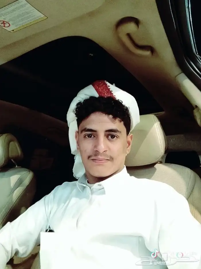 شاب يمني يبحث عن عمل 0