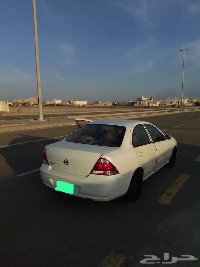نيسان صني موديل 2011 0