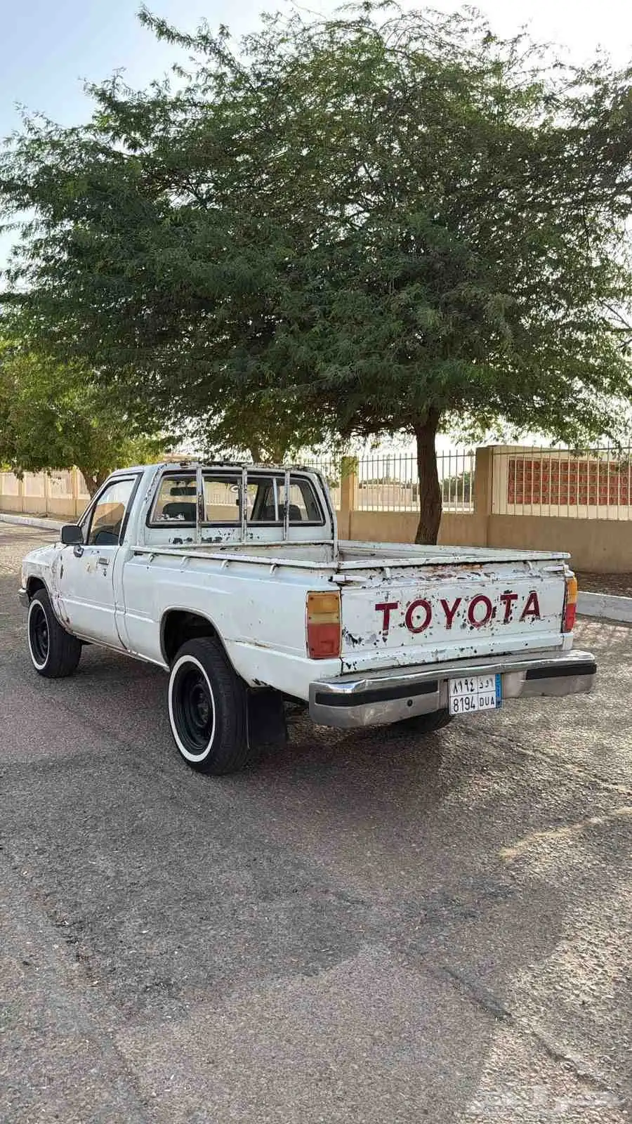 هايلكس 84 2