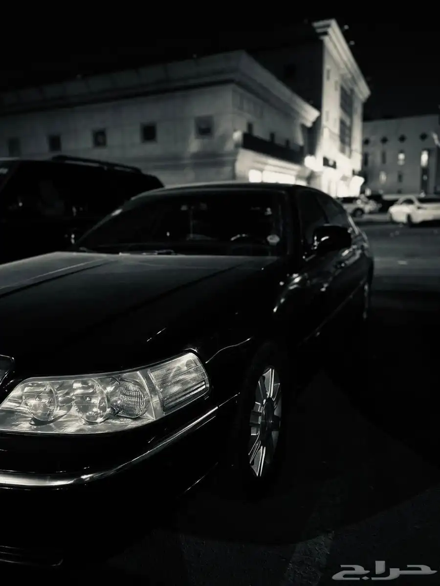 Lincoln Towncar 2009 3
