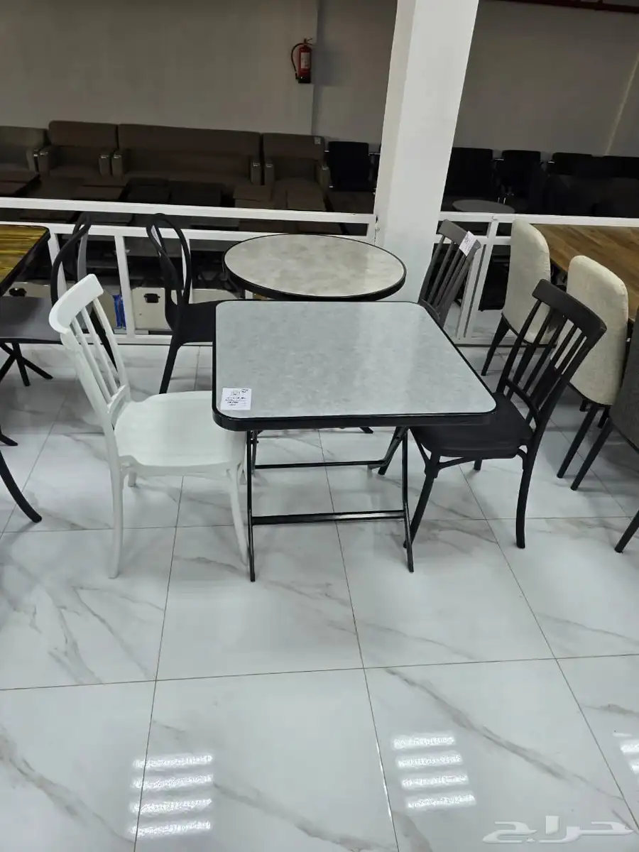 كراسي فايبر مطاعم وكافيهات 8