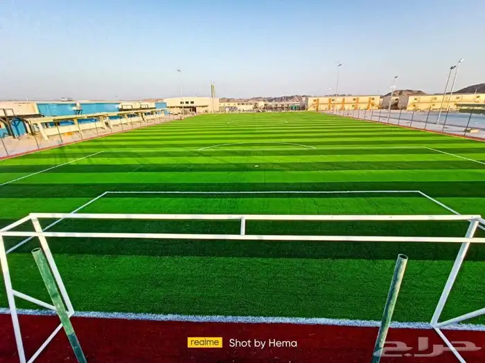 توريد وتركيب ملاعب كرة القدم 5