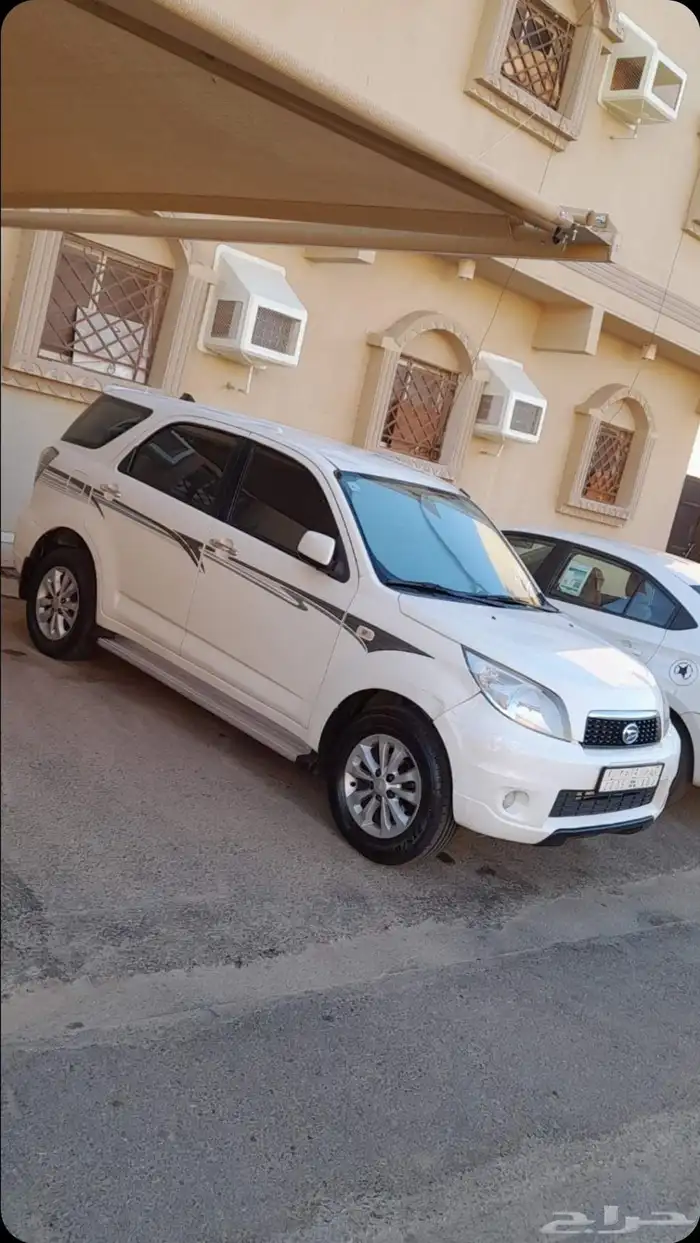 ديهاتسو تريوس 2014 9