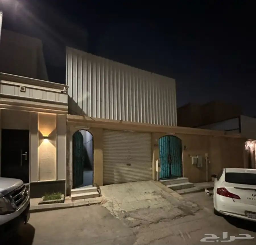 فيلا للبيع بحي الروضه 0