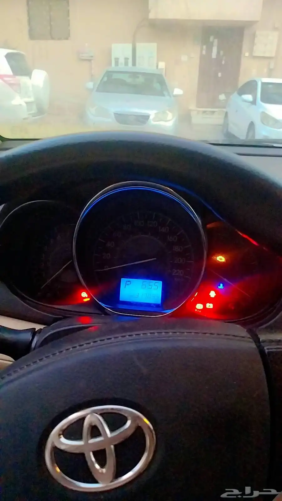 Toyota yaris 2015 model auto 4