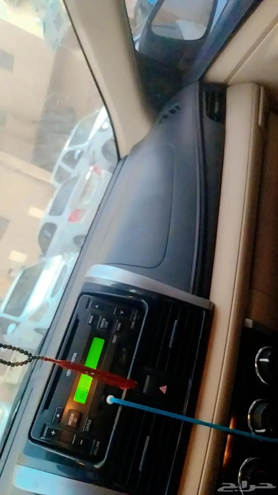 Toyota yaris 2015 model auto 3