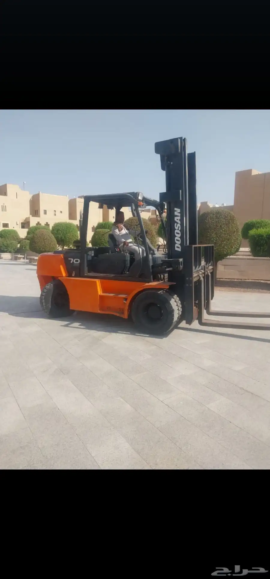 للتاجير الرافعات الشوكية Forklifts Rental 4