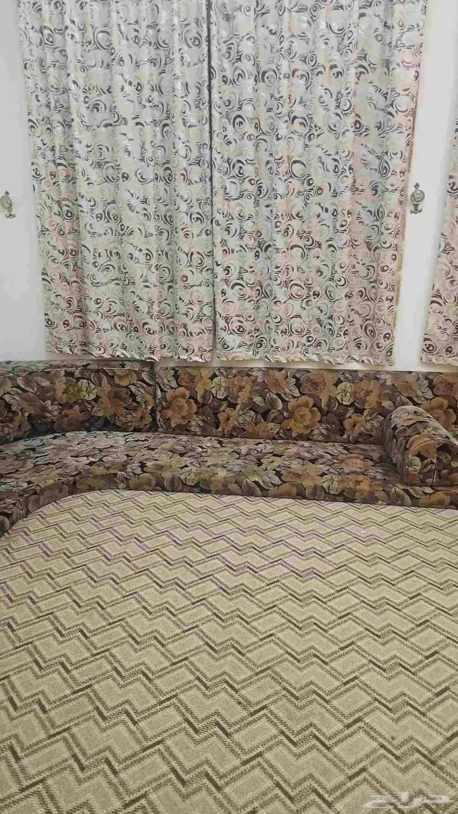 أثاث مستعمل للبيع 2