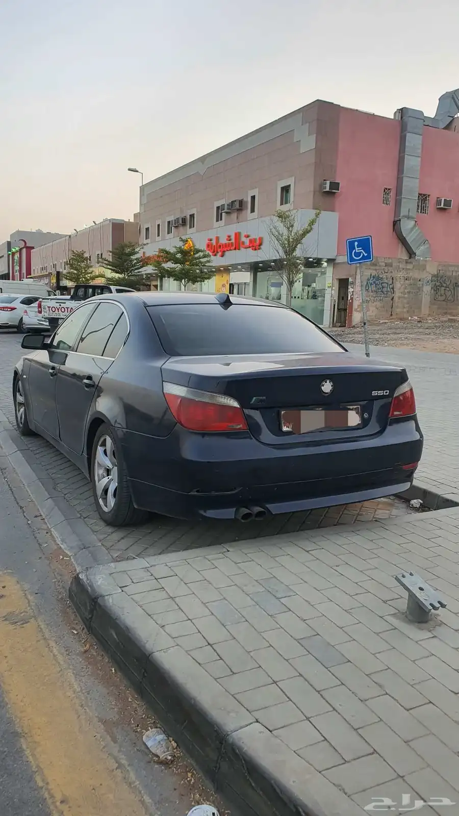 BMW 2007  530 فل كامل 4