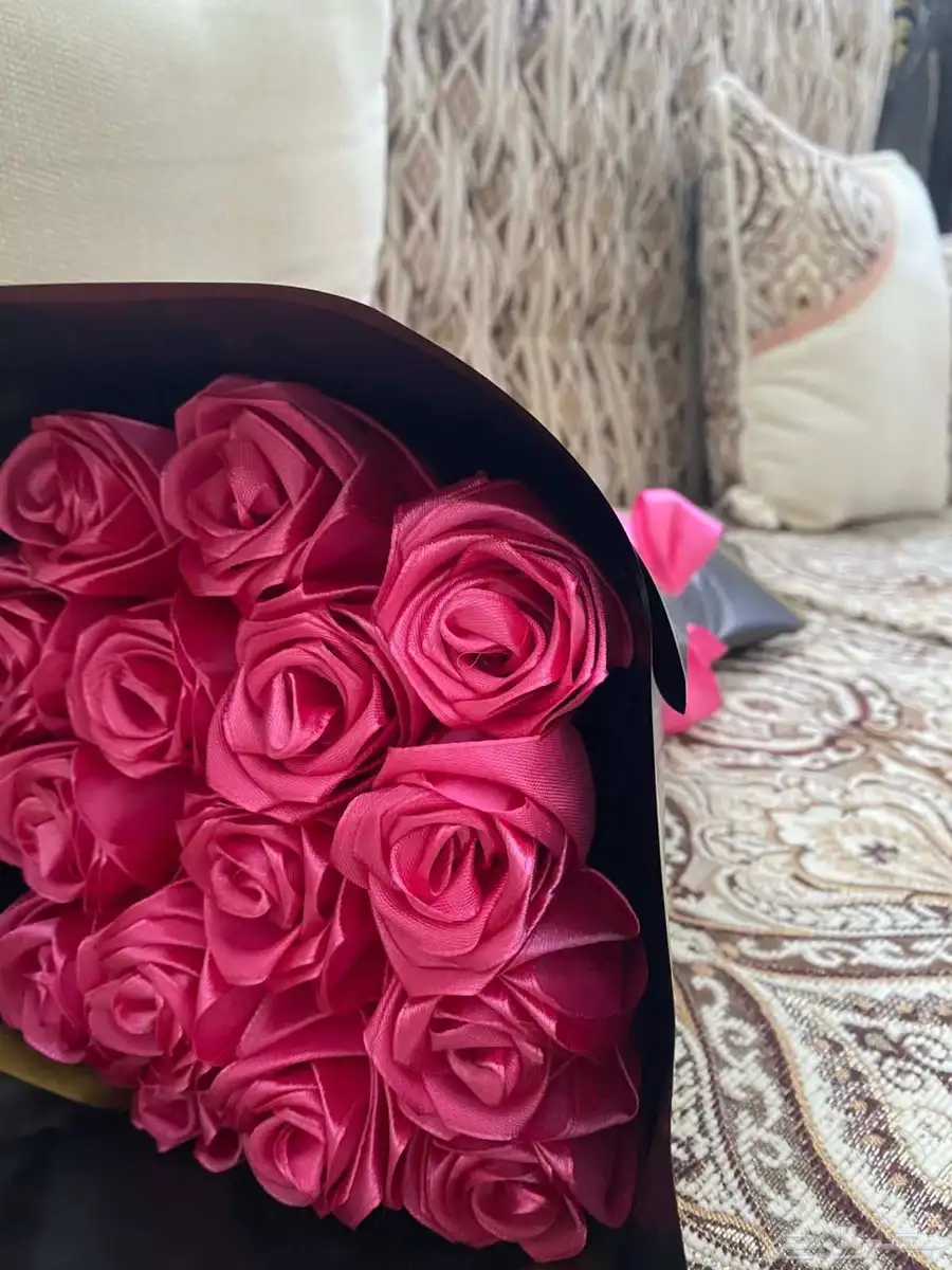 باقة ورد ساتان 1