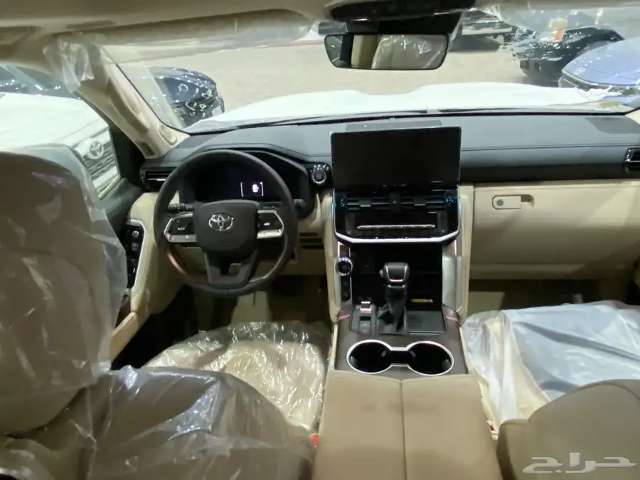لاندكروزر جي اكس ار الساير L5 2025 9