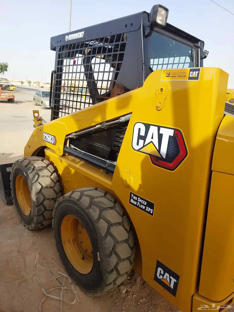 BOBCAT CATERPILLER 2014 FOR SALE 4