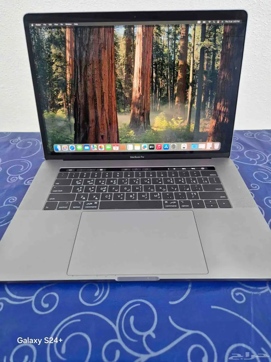 Apple MacBook Pro A1990 (15   2018) Core i9 5