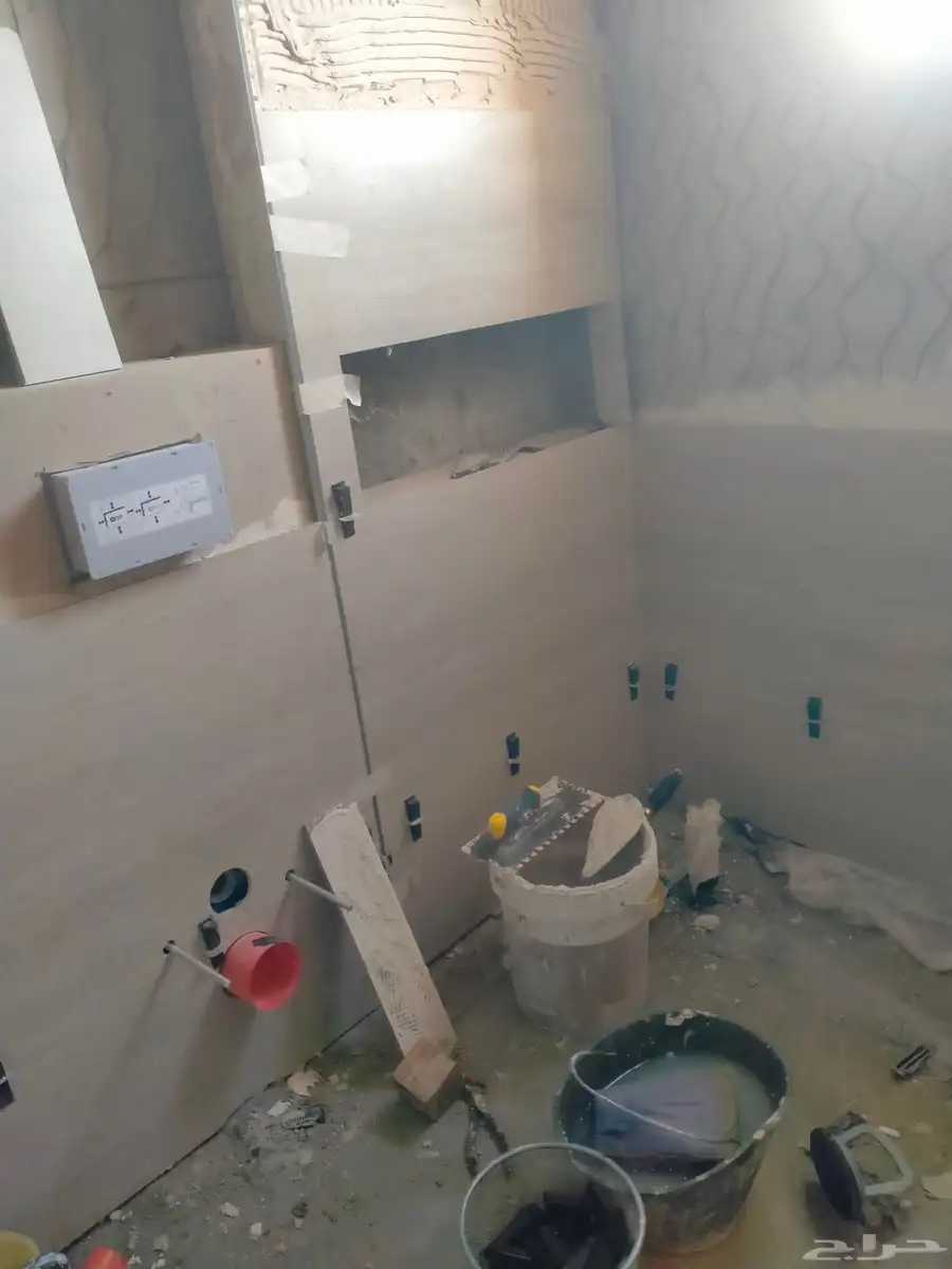 مبلط بلاط عبدالواهاب 1