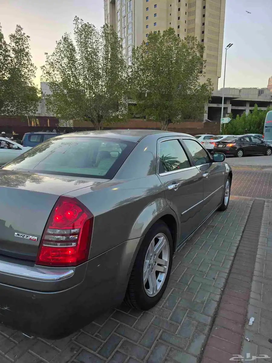 كرايسلر 300c موديل 2006 5
