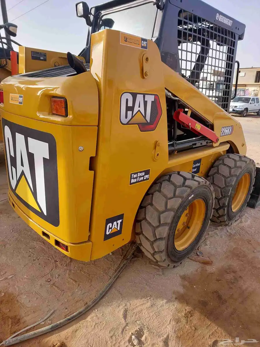 BOBCAT CATERPILLER 2014 FOR SALE 1