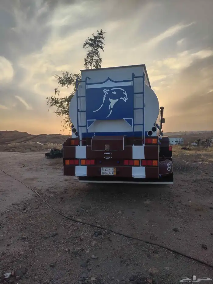 سقس بوز وايت حجم 24 مديل 82 تانكي 17 طن 3