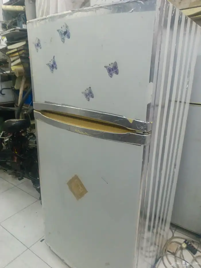 تلاجه شغال كويس كهربا 110 4