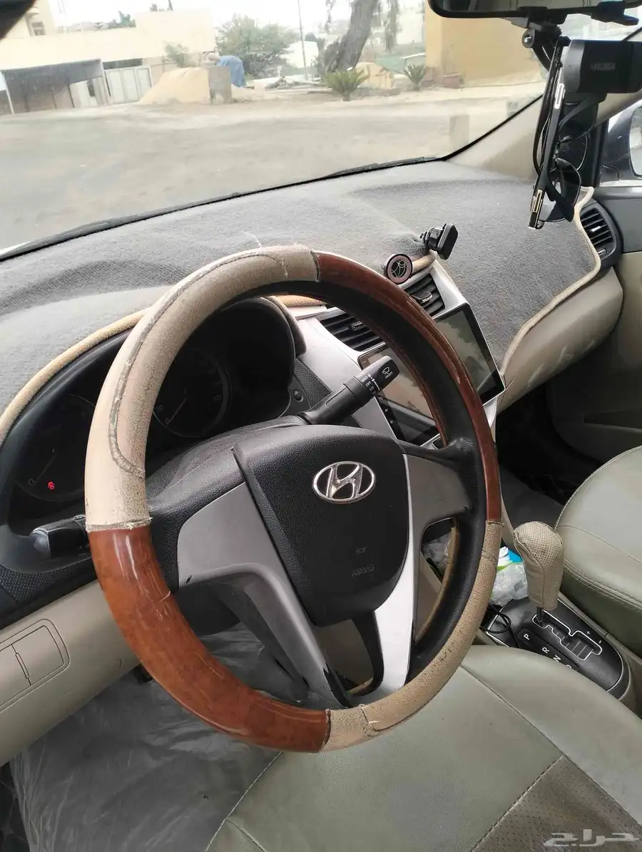 Hyundai Accent 2016 4