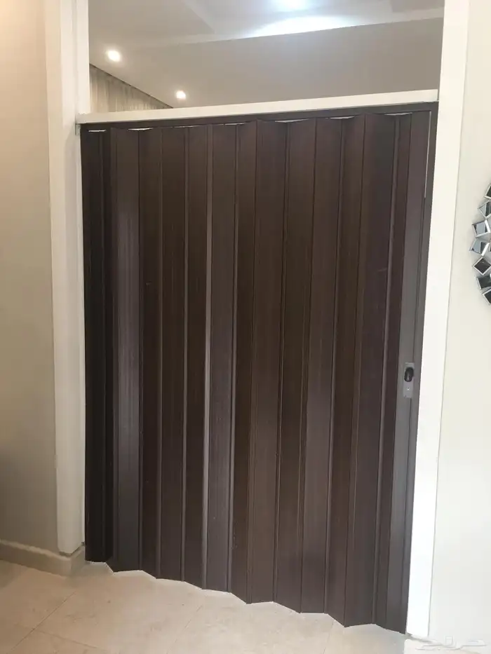 ابواب سحب سحاب سحابة جلد وبلاستيك كورديون 2