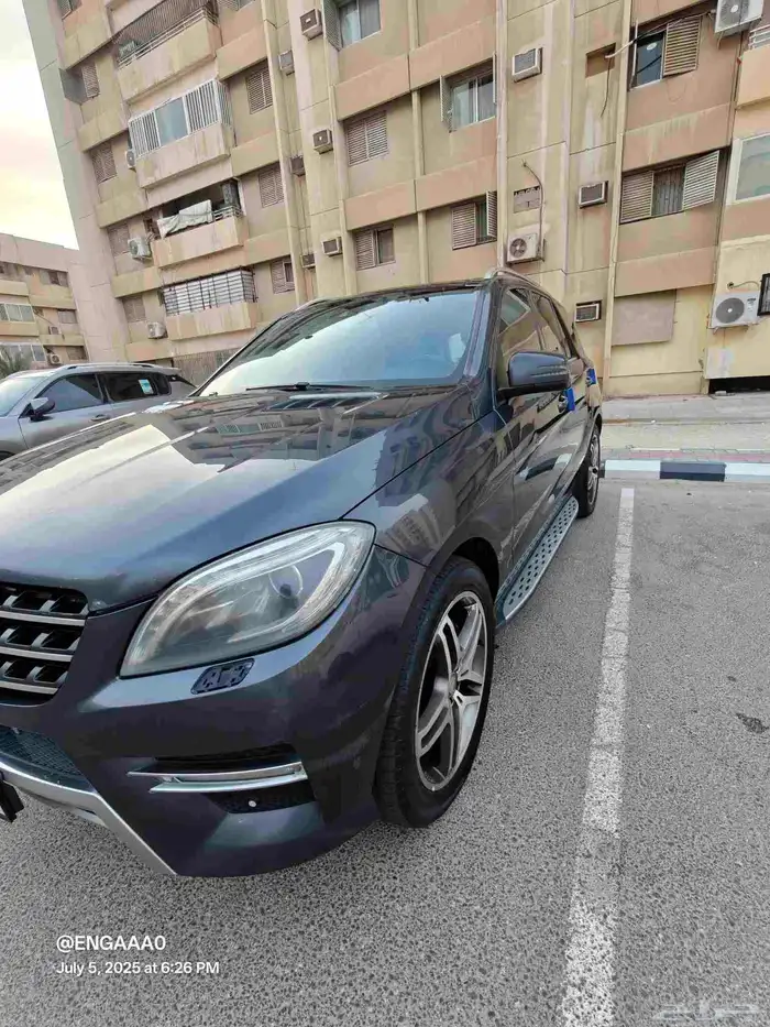 Mercedes Benz ML350 جيب مرسيدس نظيف 13