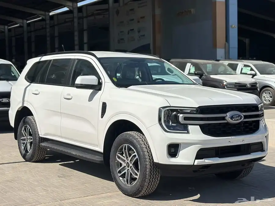 فورد ايفرست XLS 2025 1