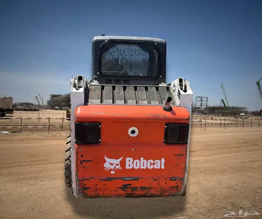 Bobcat On Rent Available In Madinah Only For Daily and Weekl 2