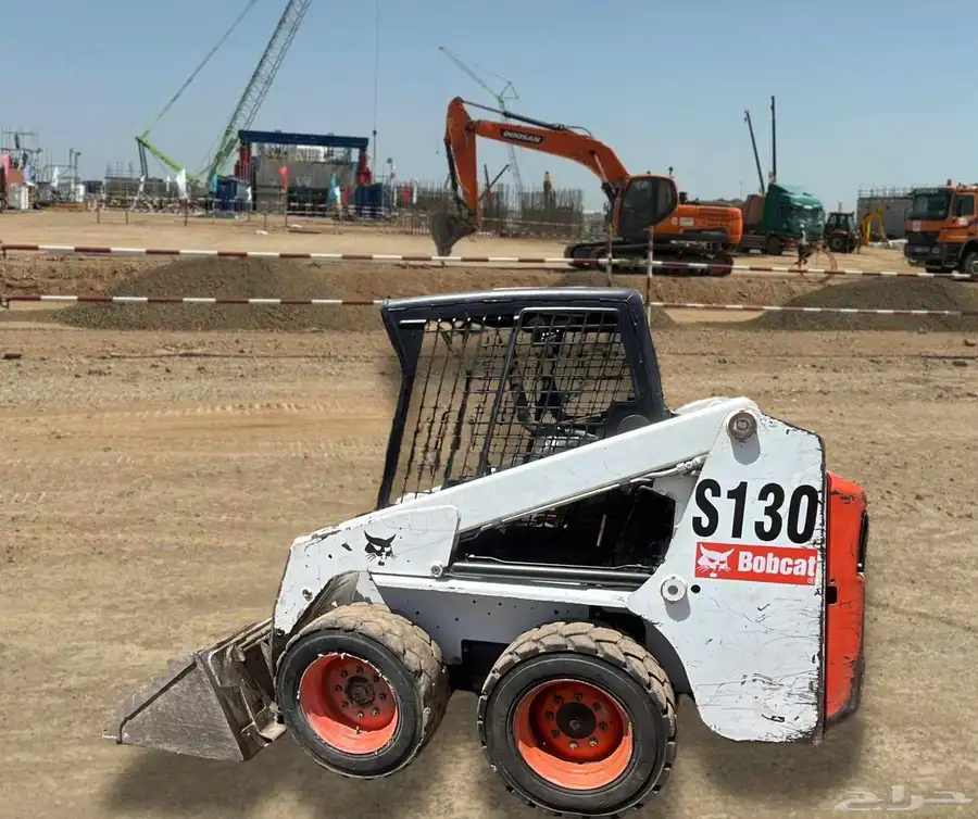 Bobcat On Rent Available In Madinah Only For Daily and Weekl 1