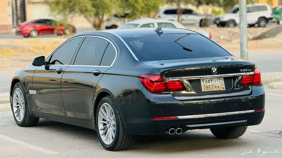 بي ام 2013 نضيف 3