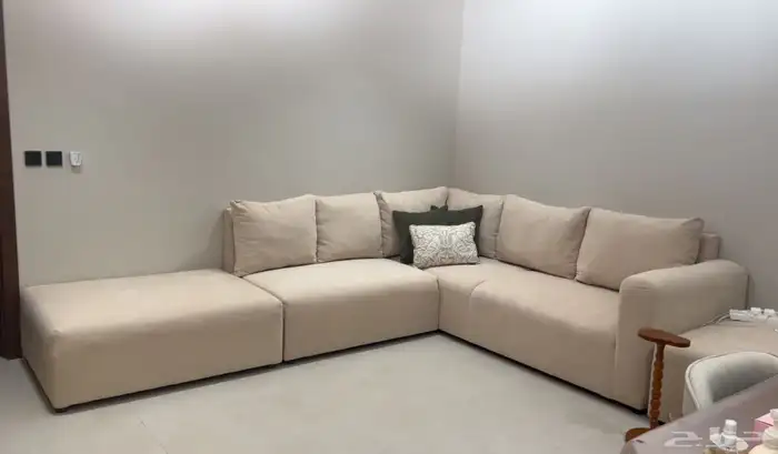 مفروشات الرياض  تفصيل جميع انواع الكنب والجلسات الارضي والس 2