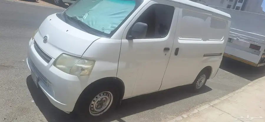 باص ديهاتسو فان 2013 2