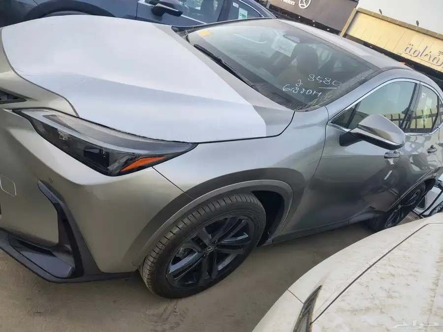 ليكزس NX350 AA 1