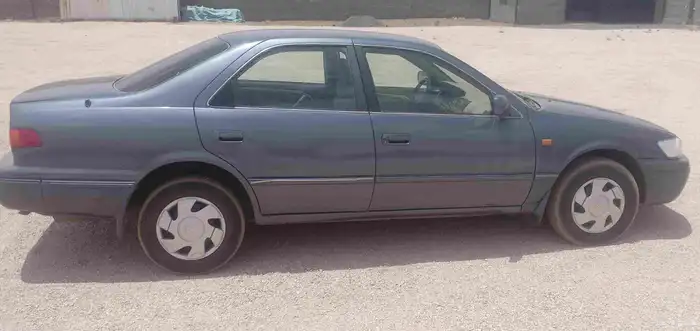 للبيع كامري 2001 البيع مستعجل 1