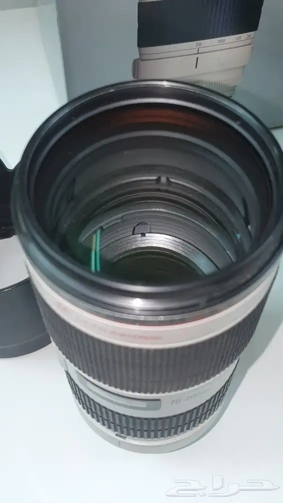 عدسة canon 70-200 EF 3