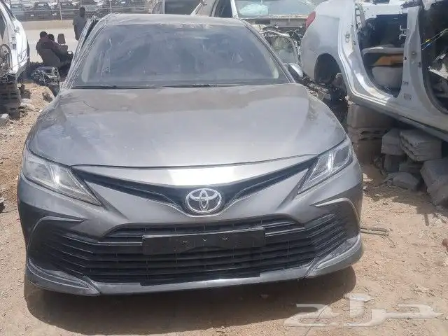 تيوتا كامري قطع غيار فقط فقط 10