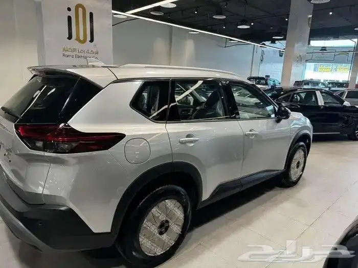 نيسان اكستريل ستاندر دبل و بدون دبل 5 راكب و 7 راكب 2025 7