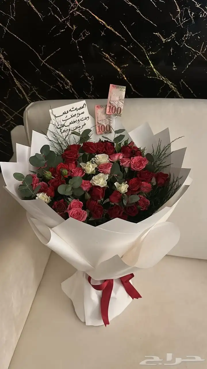 منسق ورد وهدايا 8