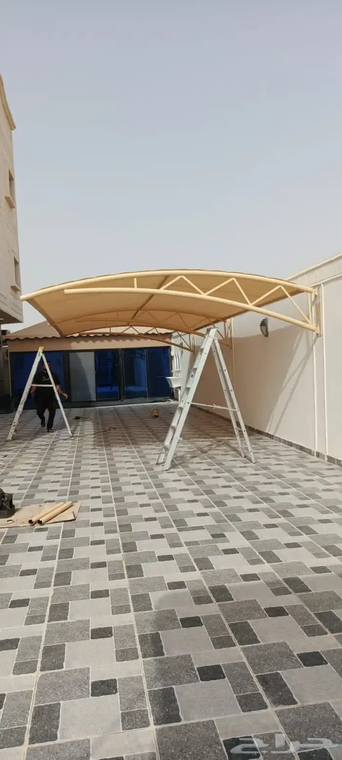 مظلات سواتر تركيب سندويش بنل سواتر احواش فلل 3