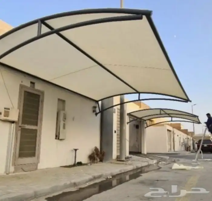 حداد الدمام لحام مظلات سيارات سواتر سندويش بنل 1