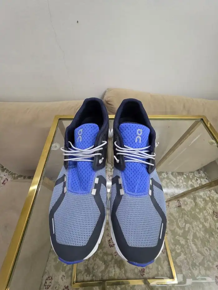 شوز sohes on running رجالي اون رننق اصلي مقاس 43 0